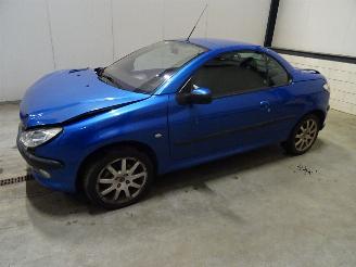 Uttjänta bilar auto Peugeot 206 CC 1.6 16V 2002/3