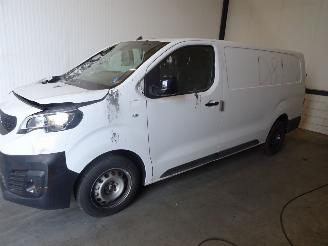 Salvage car Peugeot Expert 2.0 HDI AUTOMAAT 2022/12