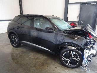 Damaged car Peugeot 2008 1.2 THP 2024/2