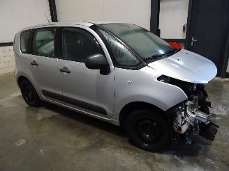 Salvage car Citroën C3 picasso 1.2 THP 2016/4