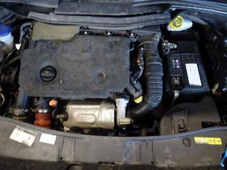 Peugeot 2008 1.5 HDI picture 5