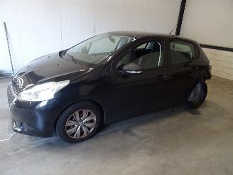 Peugeot 208 1.4 VTI picture 3