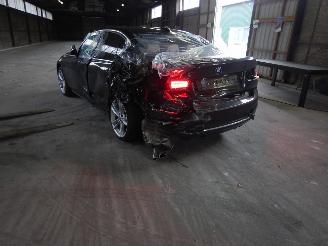 BMW 3-serie 330E( F30/F80) iperformance 2.0 picture 4