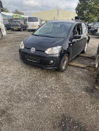 Volkswagen Up 1.0 MPI picture 1