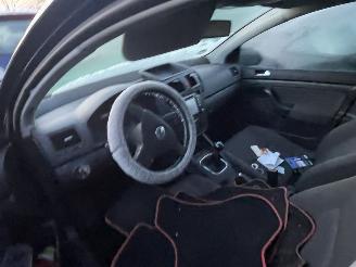 Volkswagen Golf 1.4 FSI MOTOR DEFECT picture 5
