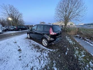 Renault Scenic 1.6 16v picture 4