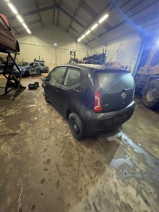 Volkswagen Up! 1.0mpi picture 4