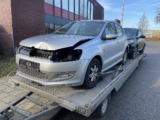 disassembly passenger cars Volkswagen Polo 1.2 TDi bluemotion 2011/1
