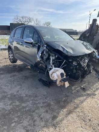 Citroën C3 1.6 e-HDI picture 2
