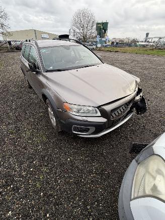 Volvo Xc-70 2.4D kinetic picture 2