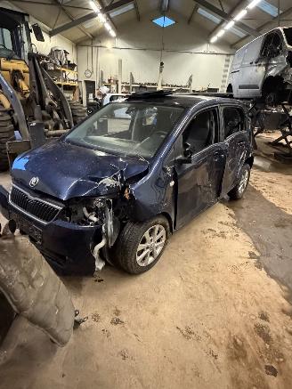 Coche siniestrado Skoda Citigo 1.0 greentech 2014/1