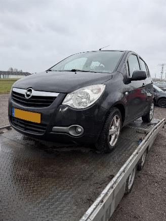 Salvage car Opel Agila 1.0 2011/1