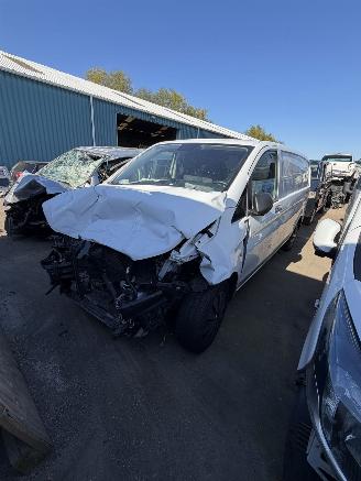 disassembly passenger cars Mercedes Vito 111 cdi lang 2017/1