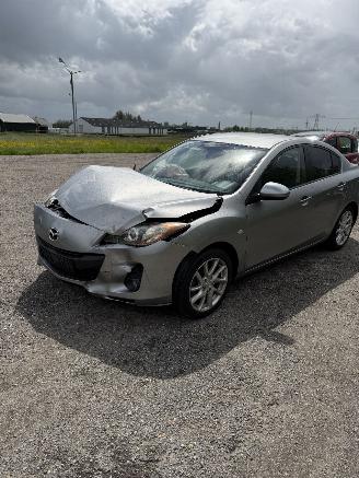 Vrakbiler auto Mazda 3 1.6 navigator 2012/1