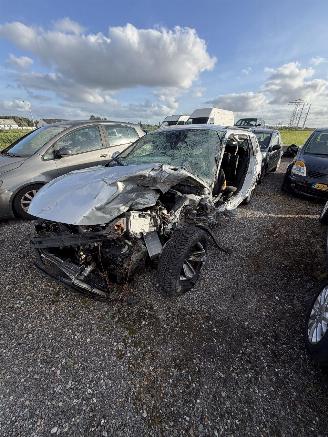 Salvage car Volkswagen Passat 2.0 TDI 4 motion 2022/1
