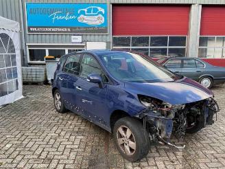 Démontage voiture Renault Scenic Scenic III (JZ), MPV, 2009 / 2016 1.4 16V TCe 130 2009/8
