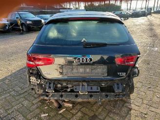 Audi A3 A3 (8V1/8VK), Hatchback 3-drs, 2012 / 2020 1.8 16V TFSI Quattro picture 6