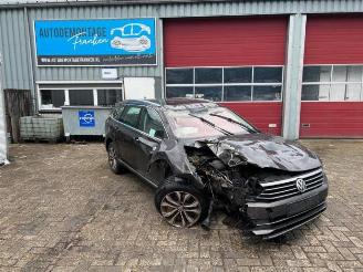 demontáž osobní automobily Volkswagen Passat  2016