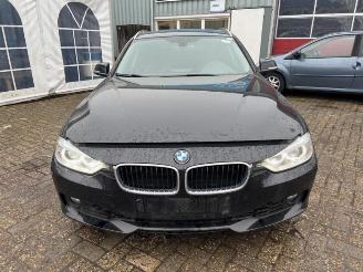 BMW 3-serie 3 serie Touring (F31), Combi, 2012 / 2019 320d 2.0 16V picture 2