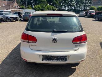 Volkswagen Golf  picture 6