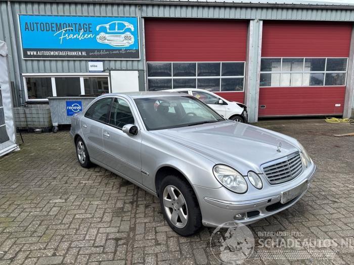 Mercedes E-klasse E (W211), Sedan, 2002 / 2008 2.2 E-220 CDI 16V