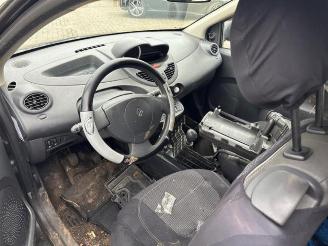 Renault Twingo Twingo II (CN), Hatchback 3-drs, 2007 / 2014 1.2 16V picture 4