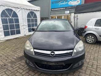 Opel Astra Astra H GTC (L08), Hatchback 3-drs, 2005 / 2011 1.6 16V Twinport picture 2