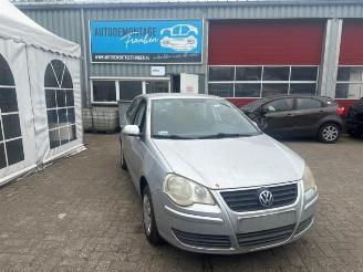Vrakbiler auto Volkswagen Polo Polo IV (9N1/2/3), Hatchback, 2001 / 2012 1.4 16V 75 2006/1