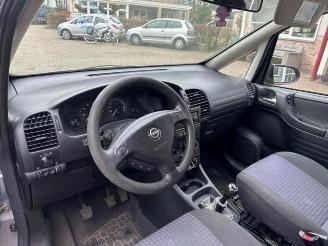 Opel Zafira Zafira (F75), MPV, 1998 / 2005 1.6 16V picture 4