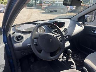 Renault Twingo Twingo II (CN), Hatchback 3-drs, 2007 / 2014 1.2 16V picture 4
