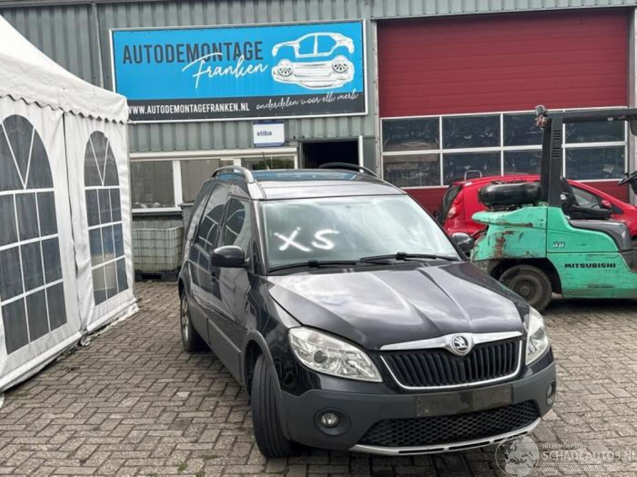 Skoda Roomster Roomster (5J), MPV, 2006 / 2015 1.6 TDI 16V