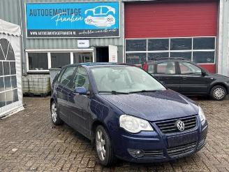 Vrakbiler auto Volkswagen Polo Polo IV (9N1/2/3), Hatchback, 2001 / 2012 1.4 16V 75 2005/7