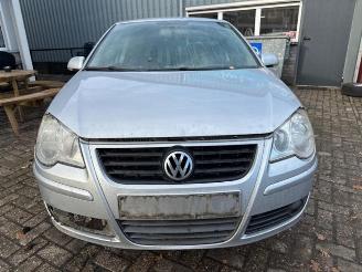 Volkswagen Polo Polo IV (9N1/2/3), Hatchback, 2001 / 2012 1.4 16V picture 2