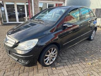 Mercedes B-klasse B (W245), Hatchback, 2005 / 2011 1.7 B-170 16V picture 3