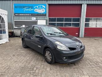 Sloopauto Renault Clio Clio III (BR/CR), Hatchback, 2005 / 2014 1.5 dCi 70 2007/10