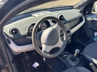 Smart Forfour Forfour (454), Hatchback 5-drs, 2004 / 2006 1.0 12V picture 4