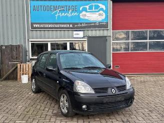 Sloopauto Renault Clio Clio II (BB/CB), Hatchback, 1998 / 2016 1.2 16V 2005/9