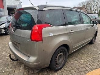 Peugeot 5008 5008 I (0A/0E), MPV, 2009 / 2017 2.0 HDiF 16V picture 7