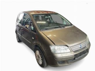 Salvage car Fiat Idea Idea (350AX), MPV, 2003 / 2012 1.4 16V 2006/11