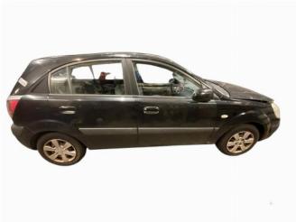 Kia Rio Rio II (DE), Hatchback, 2005 / 2011 1.4 16V picture 5