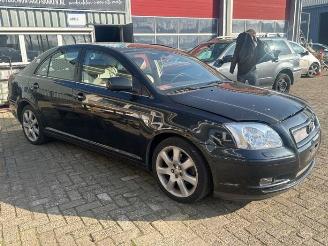 damaged passenger cars Toyota Avensis Avensis (T25/B1D), Liftback, 2003 / 2008 2.4 16V VVT-i D4 2006/6