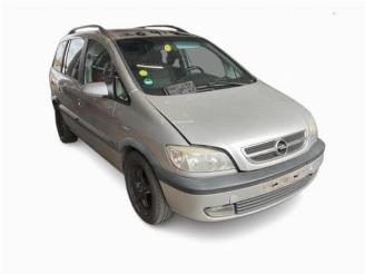 Uttjänta bilar auto Opel Zafira Zafira (F75), MPV, 1998 / 2005 2.2 16V 2003/3