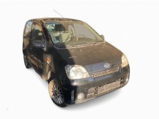 Salvage car Daihatsu Cuore Cuore (L251/271/276), Hatchback, 2003 1.0 12V DVVT 2004/7
