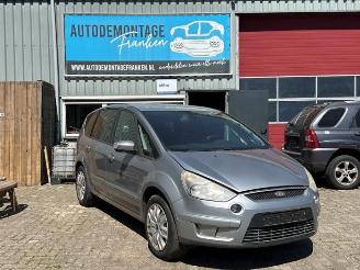 Schadeauto Ford S-Max S-Max (GBW), MPV, 2006 / 2014 2.0 16V 2006/10