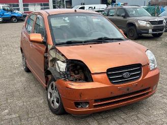 Salvage car Kia Picanto Picanto (BA), Hatchback, 2004 / 2011 1.0 12V 2007/7