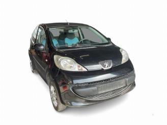 Autoverwertung Peugeot 107 107, Hatchback, 2005 / 2014 1.0 12V 2008/9