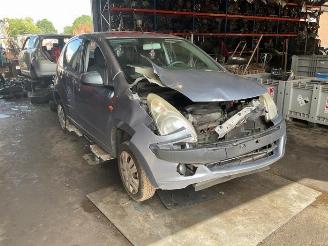 Coche siniestrado Nissan Pixo Pixo (D31S), Hatchback, 2009 1.0 12V 2010/6