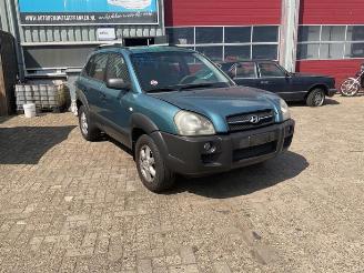  Hyundai Tucson Tucson (JM), SUV, 2004 / 2010 2.0 16V CVVT 4x2 2005/8