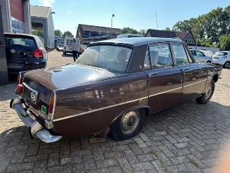 Rover 2000  picture 7