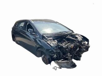  Hyundai I-40 i40 CW (VFC), Combi, 2011 / 2019 1.7 CRDi 16V 2012/1